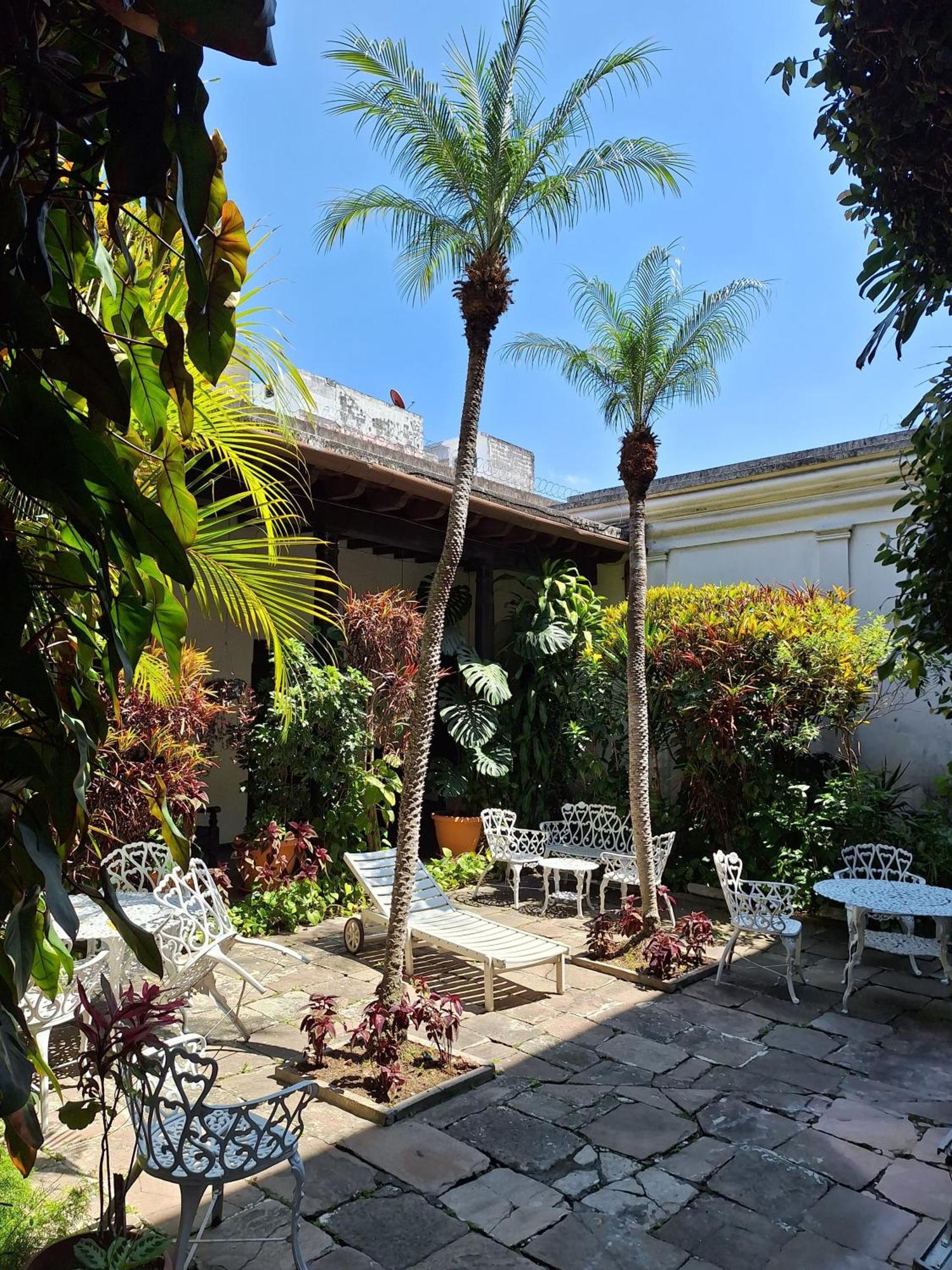 Hotel Spring Guatemala-Stad Buitenkant foto