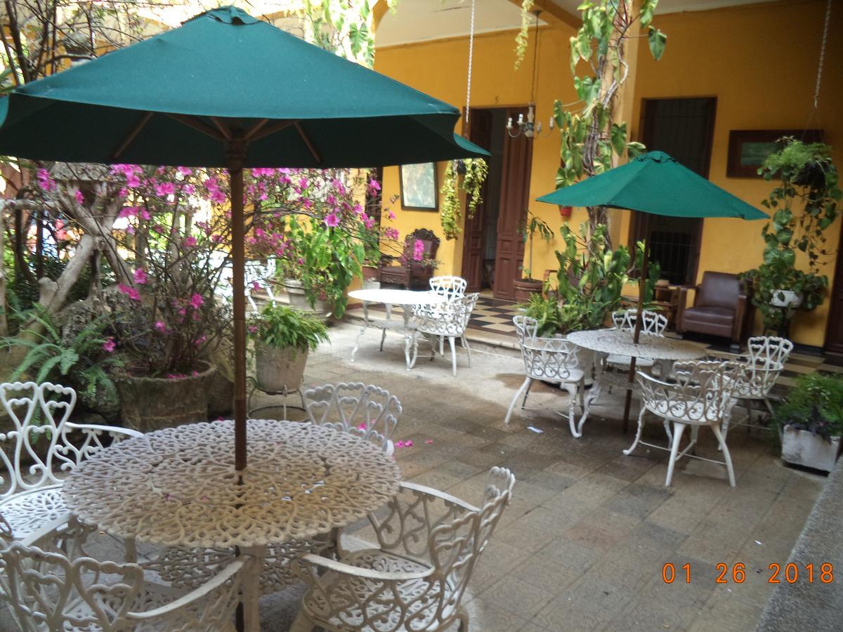 Hotel Spring Guatemala-Stad Buitenkant foto
